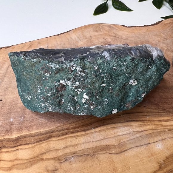 Unique Crescent Amethyst Geode Cluster Freeform, Crystal Decor Cluster - Picture 11 of 12